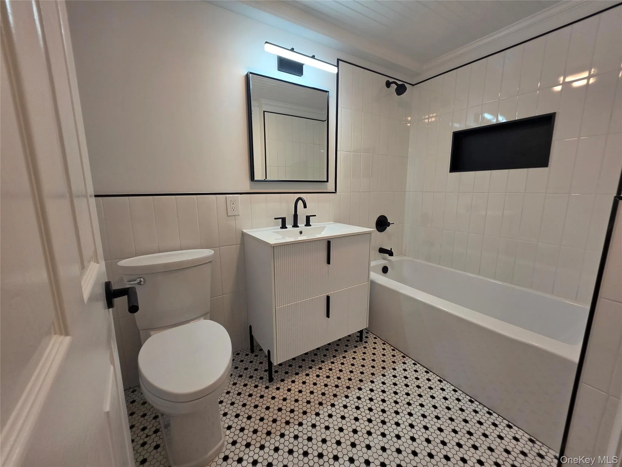 27 Bridge Street, Orangetown, NY, 2 Bedrooms Bedrooms, 6 Rooms Rooms,1 BathroomBathrooms,Residential Lease,For Rent,Bridge,0,1052294 27 Bridge Street, Orangetown, NY, 2 Bedrooms Bedrooms, 6 Rooms Rooms,1 BathroomBathrooms,Residential Lease,For Rent,Bridge,0,1052294