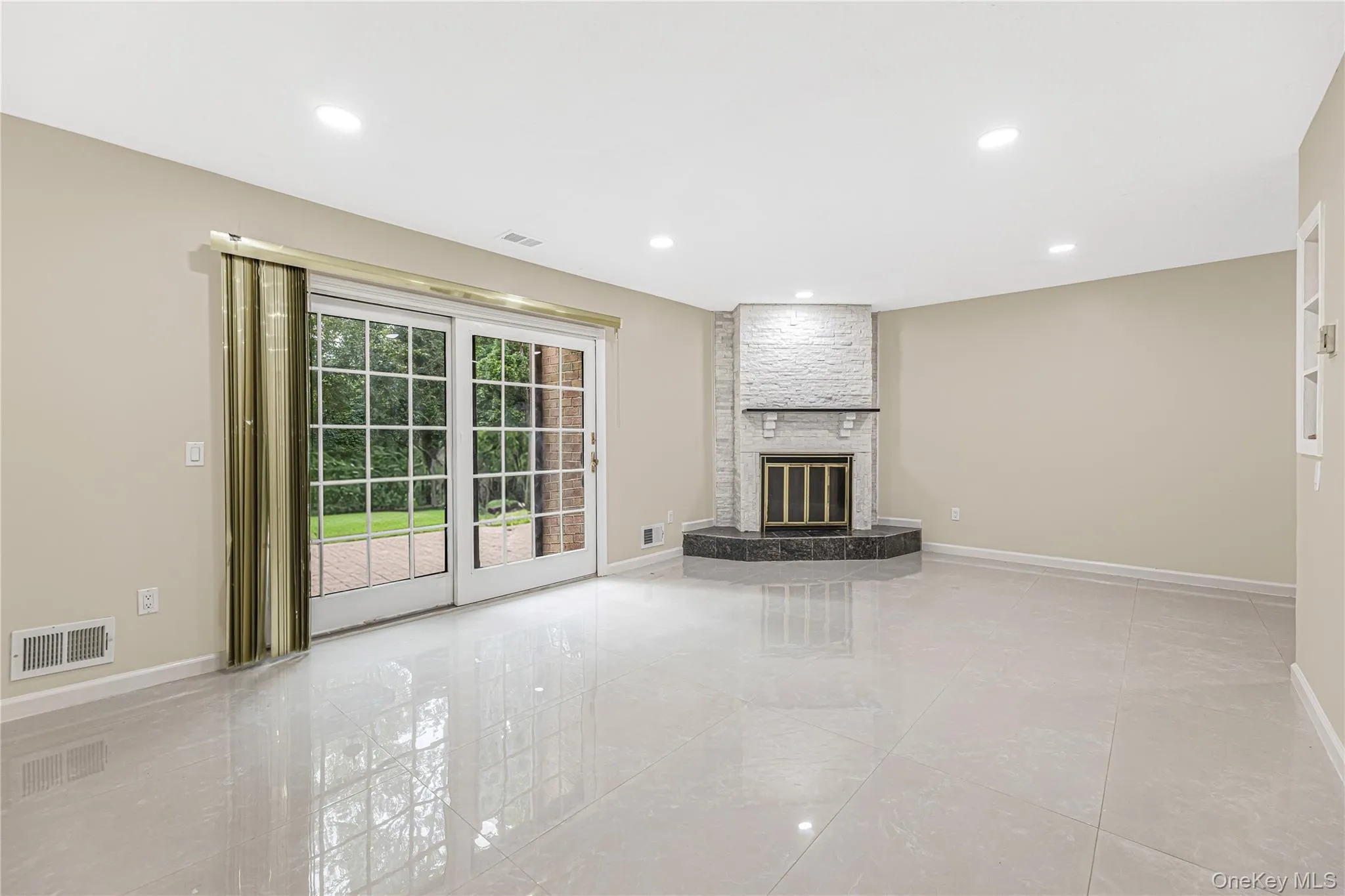 11 Jackson Avenue, Yonkers, NY, 3 Bedrooms Bedrooms, 9 Rooms Rooms,2 BathroomsBathrooms,Residential,For Rent,Jackson,0,1052295 11 Jackson Avenue, Yonkers, NY, 3 Bedrooms Bedrooms, 9 Rooms Rooms,2 BathroomsBathrooms,Residential,For Rent,Jackson,0,1052295