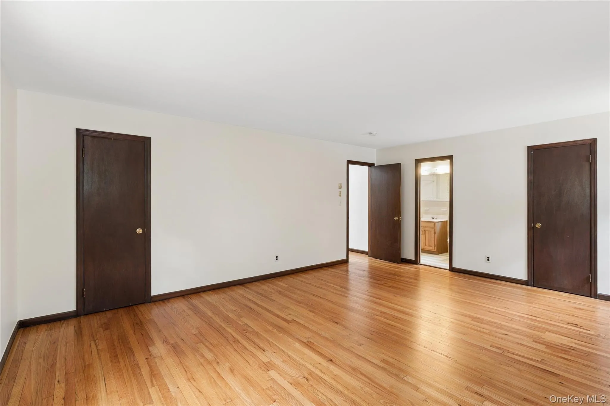 614 Twin Hills Court, Huntington, NY, 4 Bedrooms Bedrooms, 10 Rooms Rooms,3 BathroomsBathrooms,Residential,For Rent,Twin Hills,0,1052297 614 Twin Hills Court, Huntington, NY, 4 Bedrooms Bedrooms, 10 Rooms Rooms,3 BathroomsBathrooms,Residential,For Rent,Twin Hills,0,1052297