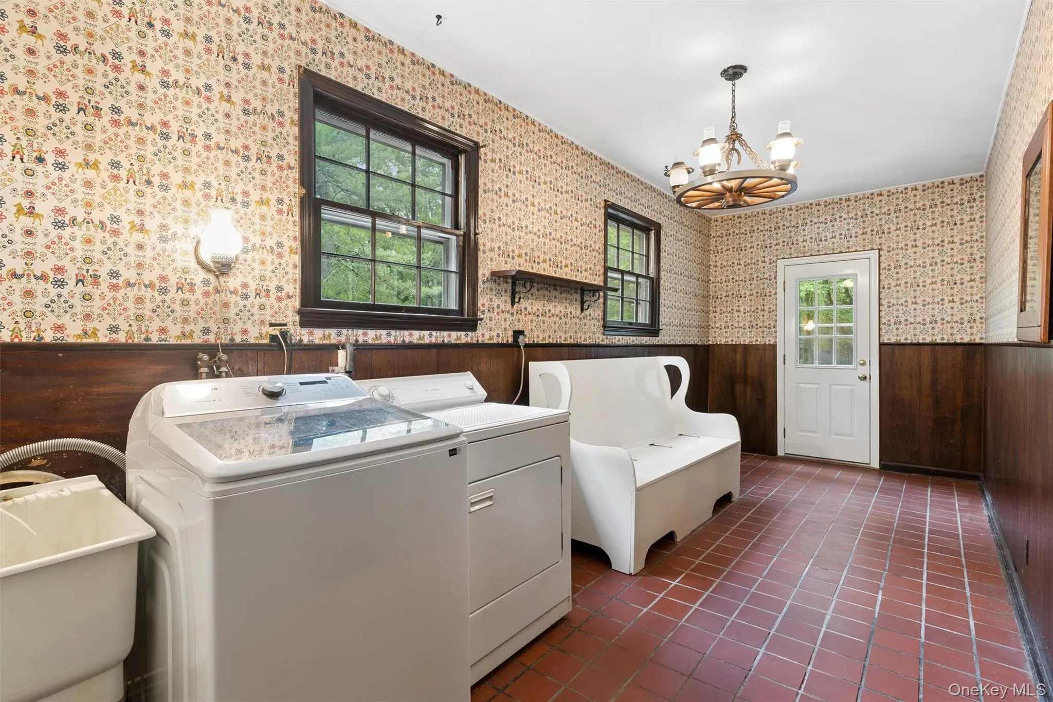 614 Twin Hills Court, Huntington, NY, 4 Bedrooms Bedrooms, 10 Rooms Rooms,3 BathroomsBathrooms,Residential,For Rent,Twin Hills,0,1052297 614 Twin Hills Court, Huntington, NY, 4 Bedrooms Bedrooms, 10 Rooms Rooms,3 BathroomsBathrooms,Residential,For Rent,Twin Hills,0,1052297
