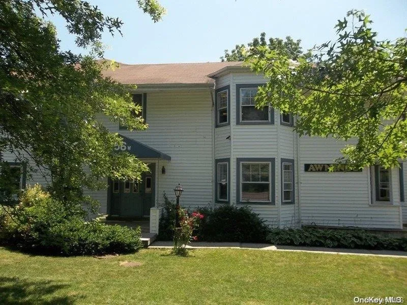 556 Jericho Turnpike, Smithtown, NY, ,Commercial Lease,For Rent,Jericho,0,1052301 556 Jericho Turnpike, Smithtown, NY, ,Commercial Lease,For Rent,Jericho,0,1052301