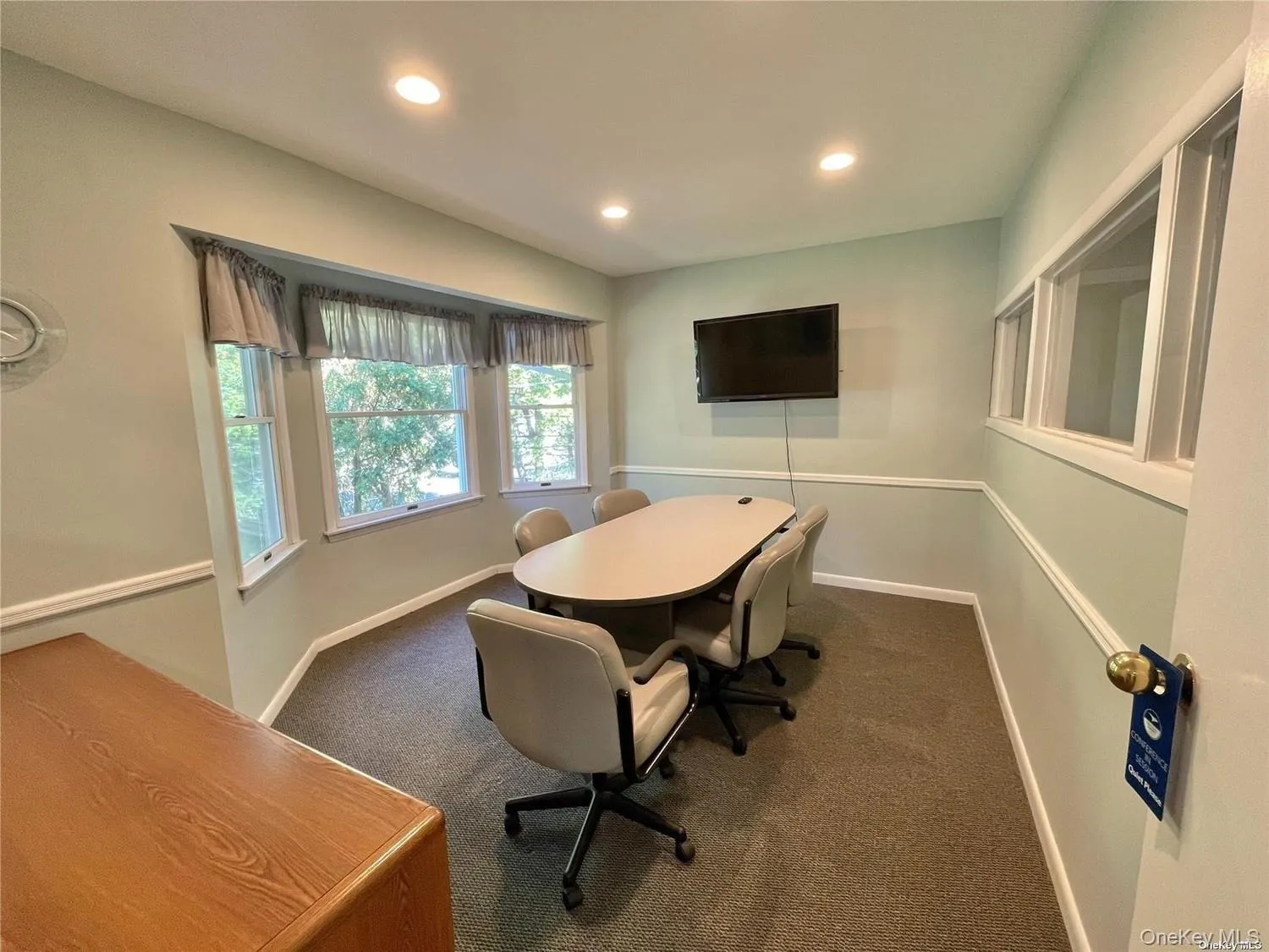 556 Jericho Turnpike, Smithtown, NY, ,Commercial Lease,For Rent,Jericho,0,1052301 556 Jericho Turnpike, Smithtown, NY, ,Commercial Lease,For Rent,Jericho,0,1052301