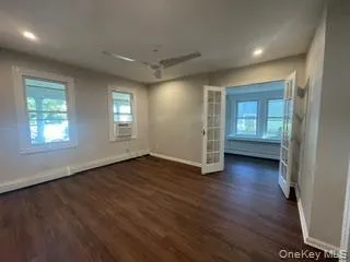 26 2nd Avenue, Islip, NY, 2 Bedrooms Bedrooms, 5 Rooms Rooms,1 BathroomBathrooms,Residential Lease,For Rent,2nd,0,1052306 26 2nd Avenue, Islip, NY, 2 Bedrooms Bedrooms, 5 Rooms Rooms,1 BathroomBathrooms,Residential Lease,For Rent,2nd,0,1052306
