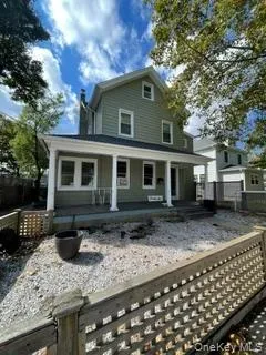 26 2nd Avenue, Islip, NY, 2 Bedroom Bedrooms, 5 Room Rooms,1 BathroomBathrooms,Residential Lease,For Rent,2nd,0,1052306 26 2nd Avenue, Islip, NY, 2 Bedroom Bedrooms, 5 Room Rooms,1 BathroomBathrooms,Residential Lease,For Rent,2nd,0,1052306