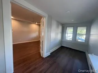 26 2nd Avenue, Islip, NY, 2 Bedroom Bedrooms, 5 Room Rooms,1 BathroomBathrooms,Residential Lease,For Rent,2nd,0,1052306 26 2nd Avenue, Islip, NY, 2 Bedroom Bedrooms, 5 Room Rooms,1 BathroomBathrooms,Residential Lease,For Rent,2nd,0,1052306