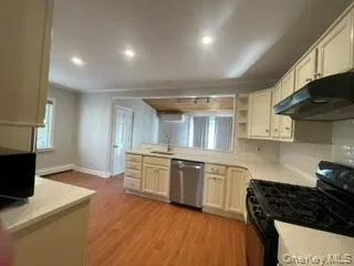 26 2nd Avenue, Islip, NY, 2 Bedroom Bedrooms, 5 Room Rooms,1 BathroomBathrooms,Residential Lease,For Rent,2nd,0,1052306 26 2nd Avenue, Islip, NY, 2 Bedroom Bedrooms, 5 Room Rooms,1 BathroomBathrooms,Residential Lease,For Rent,2nd,0,1052306
