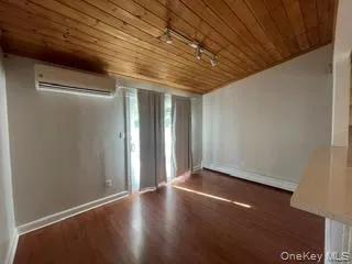 26 2nd Avenue, Islip, NY, 2 Bedroom Bedrooms, 5 Room Rooms,1 BathroomBathrooms,Residential Lease,For Rent,2nd,0,1052306 26 2nd Avenue, Islip, NY, 2 Bedroom Bedrooms, 5 Room Rooms,1 BathroomBathrooms,Residential Lease,For Rent,2nd,0,1052306