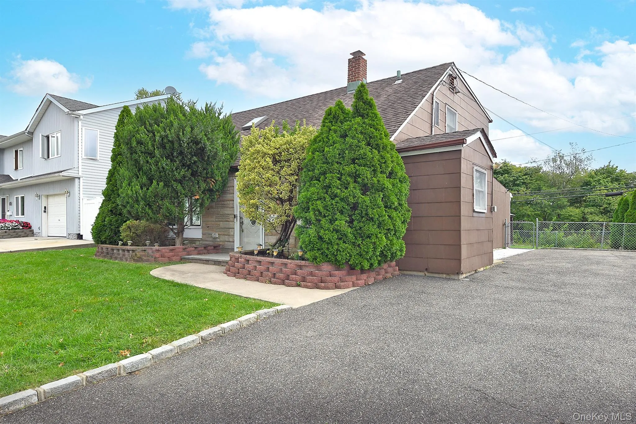 69 Slate Lane, Hempstead, NY, 5 Bedrooms Bedrooms, 11 Rooms Rooms,1 BathroomBathrooms,Residential,For Rent,Slate,0,1052308 69 Slate Lane, Hempstead, NY, 5 Bedrooms Bedrooms, 11 Rooms Rooms,1 BathroomBathrooms,Residential,For Rent,Slate,0,1052308
