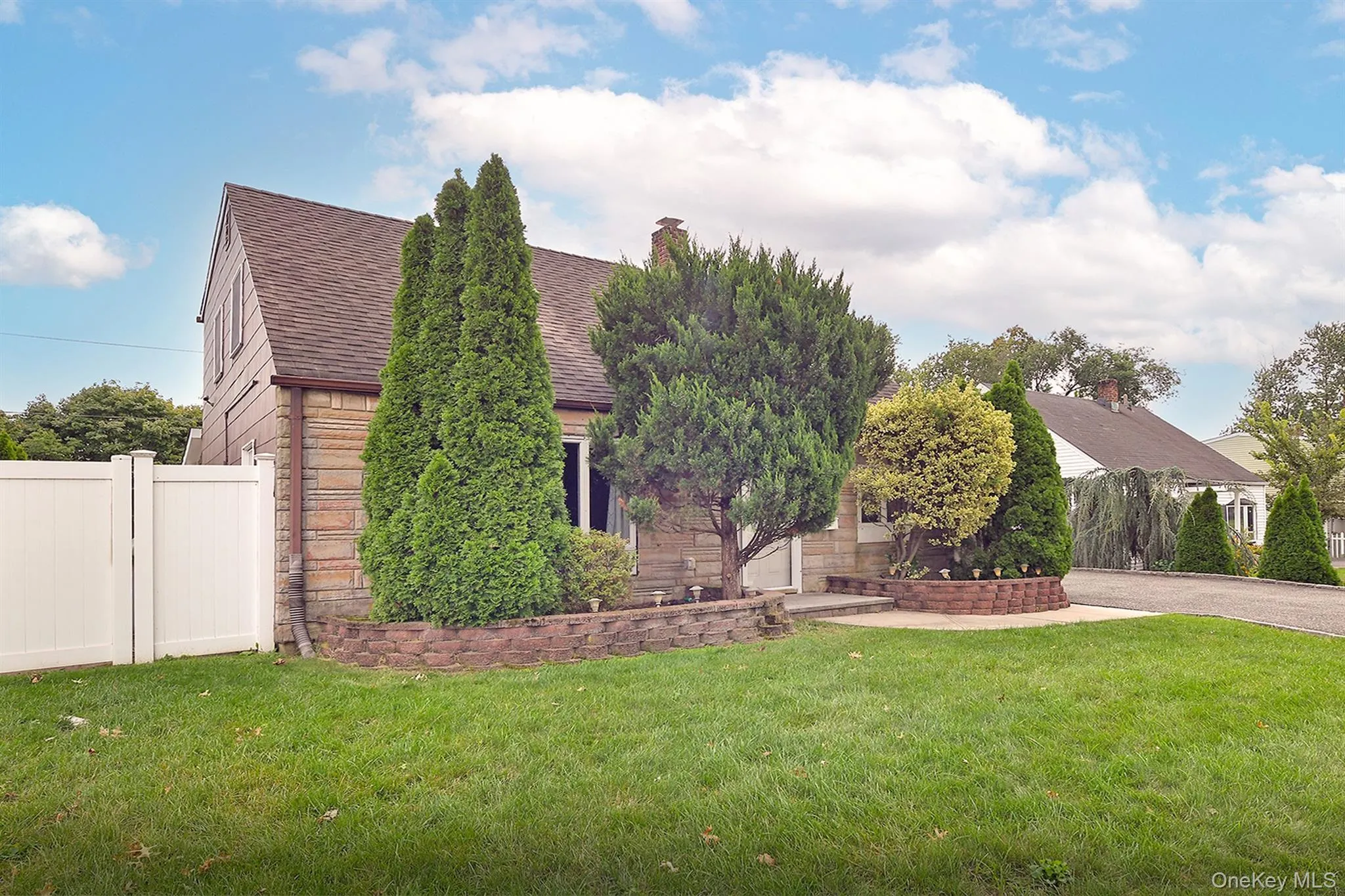 69 Slate Lane, Hempstead, NY, 5 Bedrooms Bedrooms, 11 Rooms Rooms,1 BathroomBathrooms,Residential,For Rent,Slate,0,1052308 69 Slate Lane, Hempstead, NY, 5 Bedrooms Bedrooms, 11 Rooms Rooms,1 BathroomBathrooms,Residential,For Rent,Slate,0,1052308