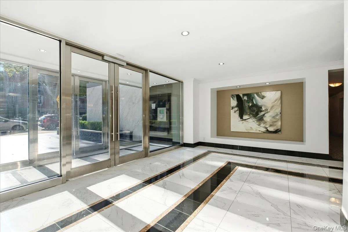 66-15 Thornton Place, New York, NY, 2 Bedrooms Bedrooms, 5 Rooms Rooms,1 BathroomBathrooms,Residential,For Rent,Thornton,0,1052320 66-15 Thornton Place, New York, NY, 2 Bedrooms Bedrooms, 5 Rooms Rooms,1 BathroomBathrooms,Residential,For Rent,Thornton,0,1052320