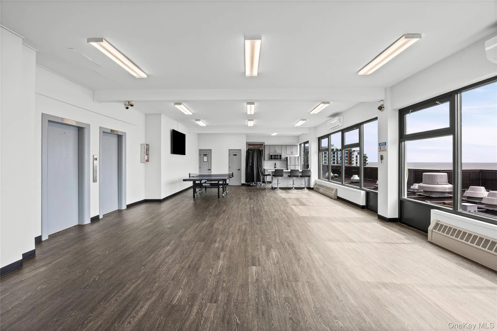 1 Broadway, Long Beach, NY, 1 Bedroom Bedrooms, 4 Rooms Rooms,1 BathroomBathrooms,Residential,For Rent,Broadway,0,1052321 1 Broadway, Long Beach, NY, 1 Bedroom Bedrooms, 4 Rooms Rooms,1 BathroomBathrooms,Residential,For Rent,Broadway,0,1052321