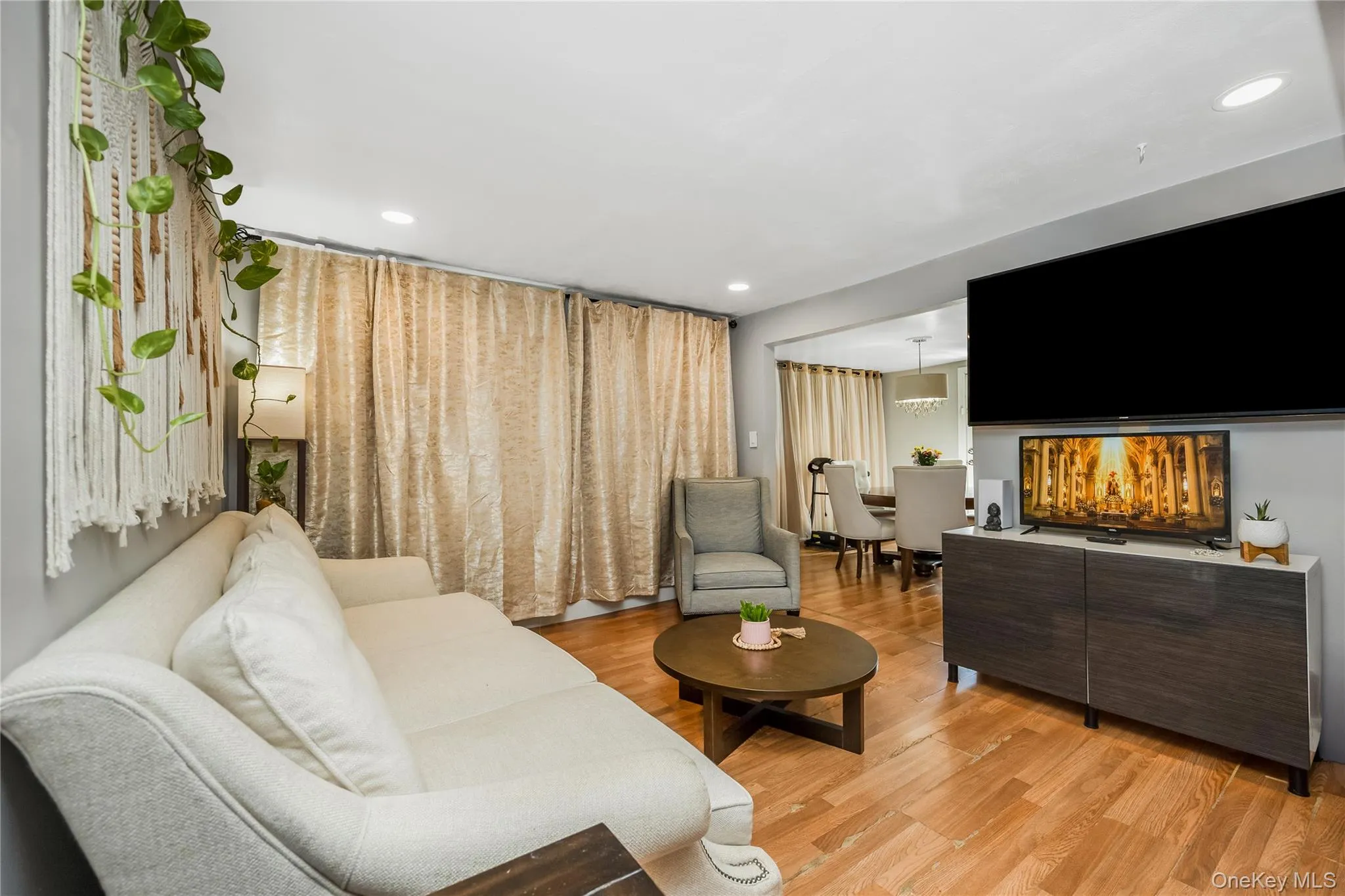 10 Brightside Avenue, Islip, NY, 4 Bedrooms Bedrooms, 7 Rooms Rooms,2 BathroomsBathrooms,Residential,For Rent,Brightside,0,1052337 10 Brightside Avenue, Islip, NY, 4 Bedrooms Bedrooms, 7 Rooms Rooms,2 BathroomsBathrooms,Residential,For Rent,Brightside,0,1052337