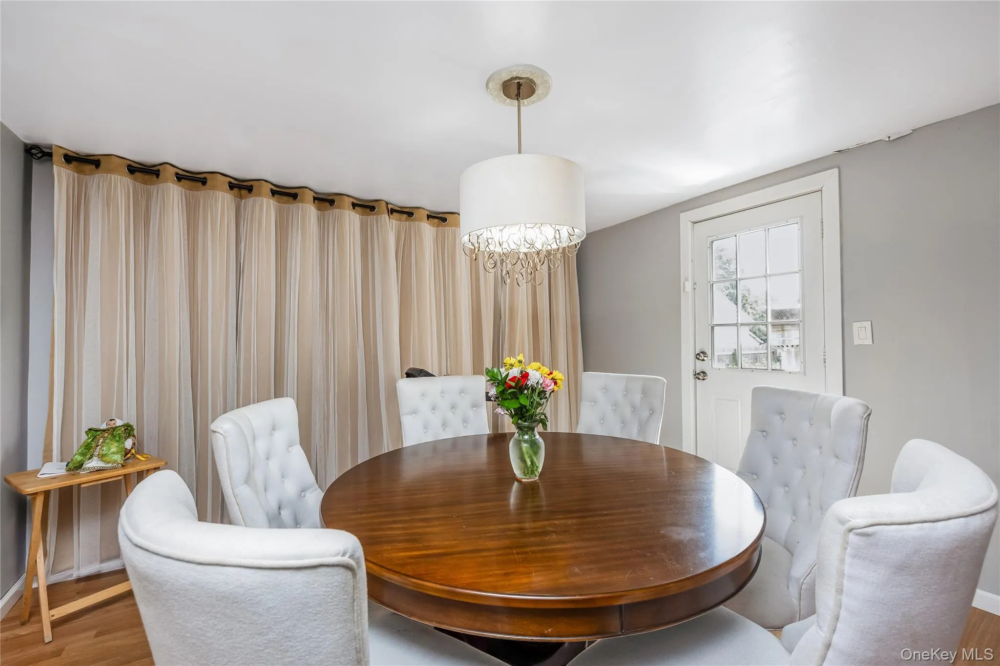 10 Brightside Avenue, Islip, NY, 4 Bedrooms Bedrooms, 7 Rooms Rooms,2 BathroomsBathrooms,Residential,For Rent,Brightside,0,1052337 10 Brightside Avenue, Islip, NY, 4 Bedrooms Bedrooms, 7 Rooms Rooms,2 BathroomsBathrooms,Residential,For Rent,Brightside,0,1052337