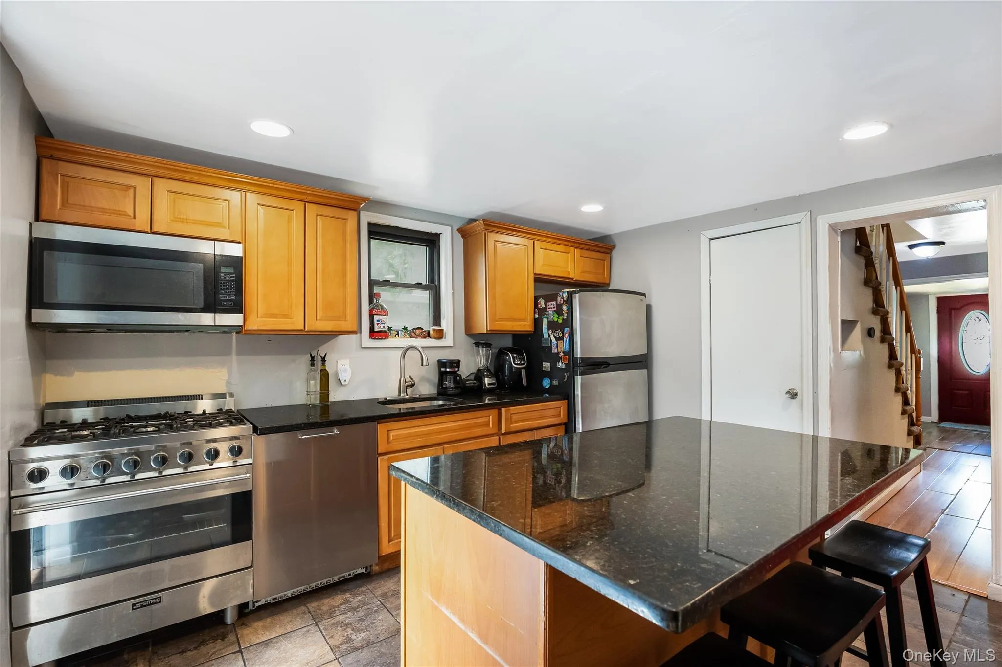10 Brightside Avenue, Islip, NY, 4 Bedrooms Bedrooms, 7 Rooms Rooms,2 BathroomsBathrooms,Residential,For Rent,Brightside,0,1052337 10 Brightside Avenue, Islip, NY, 4 Bedrooms Bedrooms, 7 Rooms Rooms,2 BathroomsBathrooms,Residential,For Rent,Brightside,0,1052337