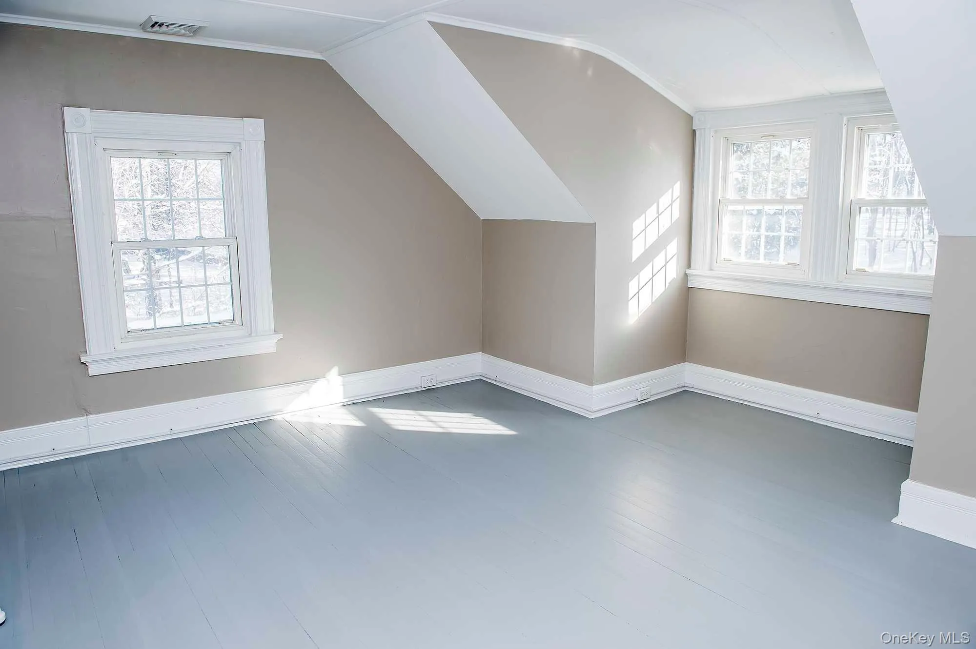3212 FRANKLIN Avenue, Washington, NY, 2 Bedrooms Bedrooms, 5 Rooms Rooms,1 BathroomBathrooms,Residential Lease,For Rent,FRANKLIN,0,1052343 3212 FRANKLIN Avenue, Washington, NY, 2 Bedrooms Bedrooms, 5 Rooms Rooms,1 BathroomBathrooms,Residential Lease,For Rent,FRANKLIN,0,1052343
