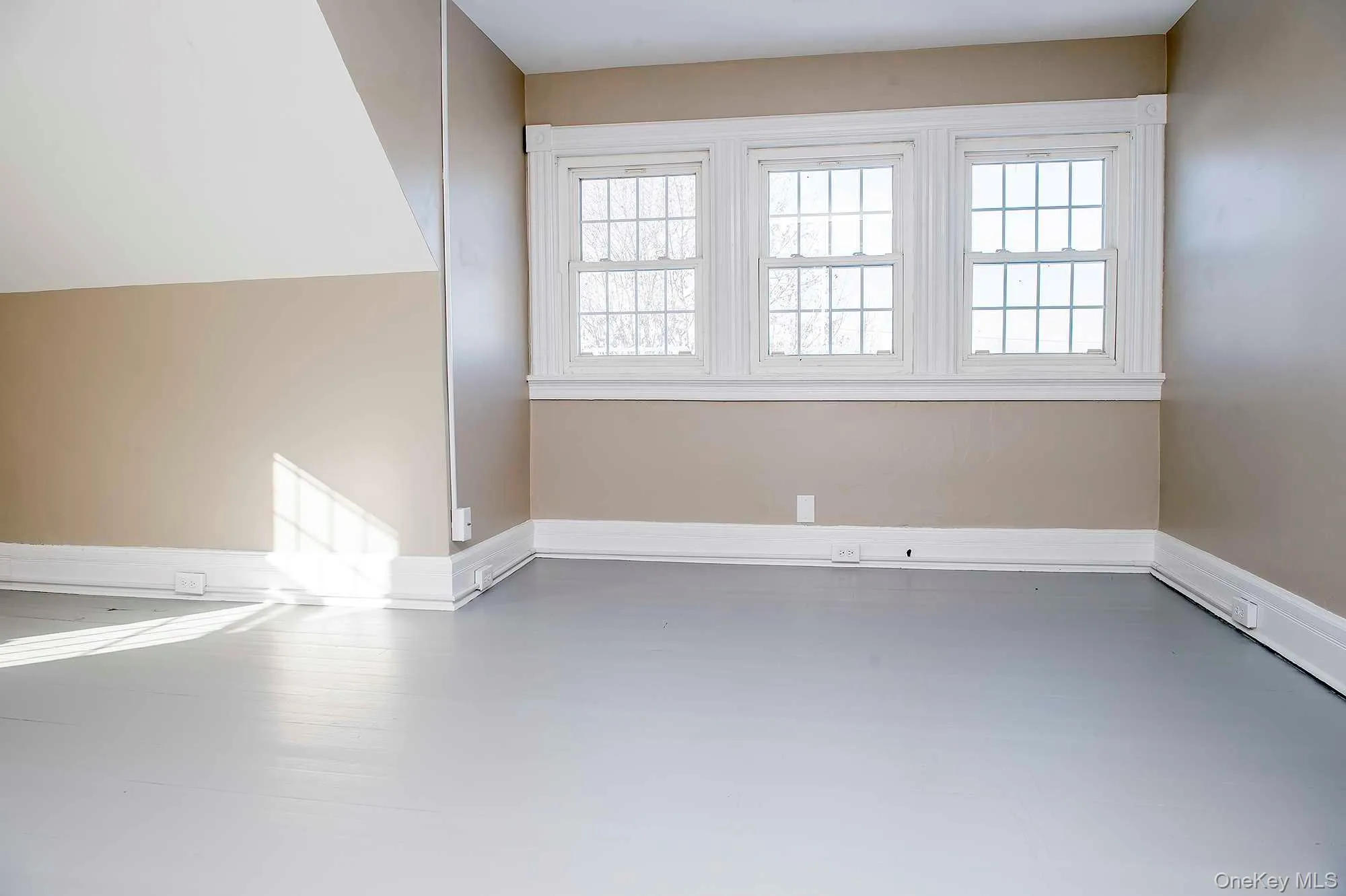 3212 FRANKLIN Avenue, Washington, NY, 2 Bedrooms Bedrooms, 5 Rooms Rooms,1 BathroomBathrooms,Residential Lease,For Rent,FRANKLIN,0,1052343 3212 FRANKLIN Avenue, Washington, NY, 2 Bedrooms Bedrooms, 5 Rooms Rooms,1 BathroomBathrooms,Residential Lease,For Rent,FRANKLIN,0,1052343