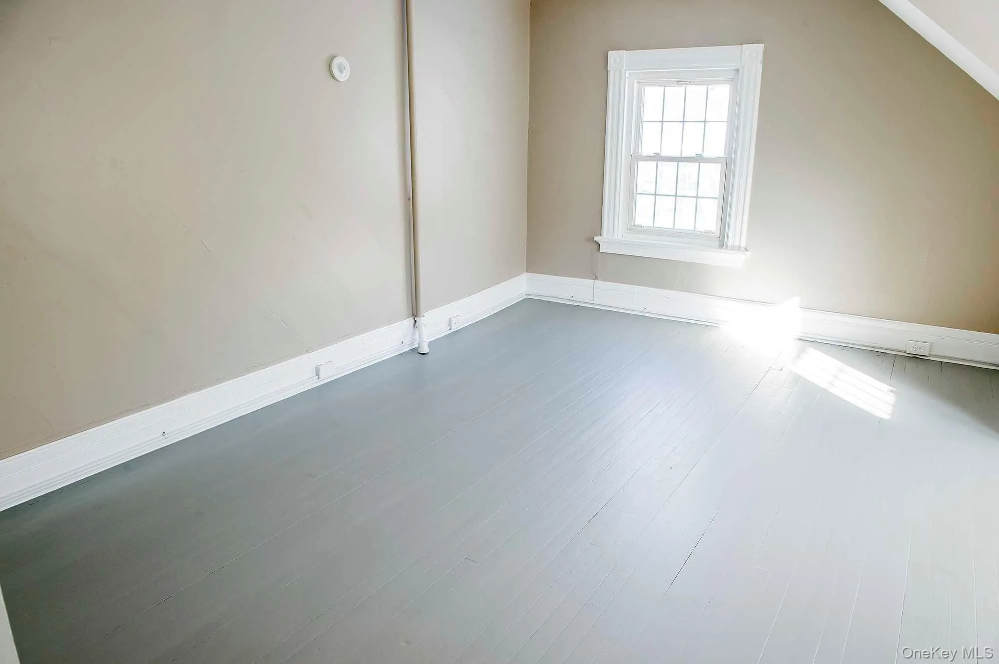 3212 FRANKLIN Avenue, Washington, NY, 2 Bedrooms Bedrooms, 5 Rooms Rooms,1 BathroomBathrooms,Residential Lease,For Rent,FRANKLIN,0,1052343 3212 FRANKLIN Avenue, Washington, NY, 2 Bedrooms Bedrooms, 5 Rooms Rooms,1 BathroomBathrooms,Residential Lease,For Rent,FRANKLIN,0,1052343