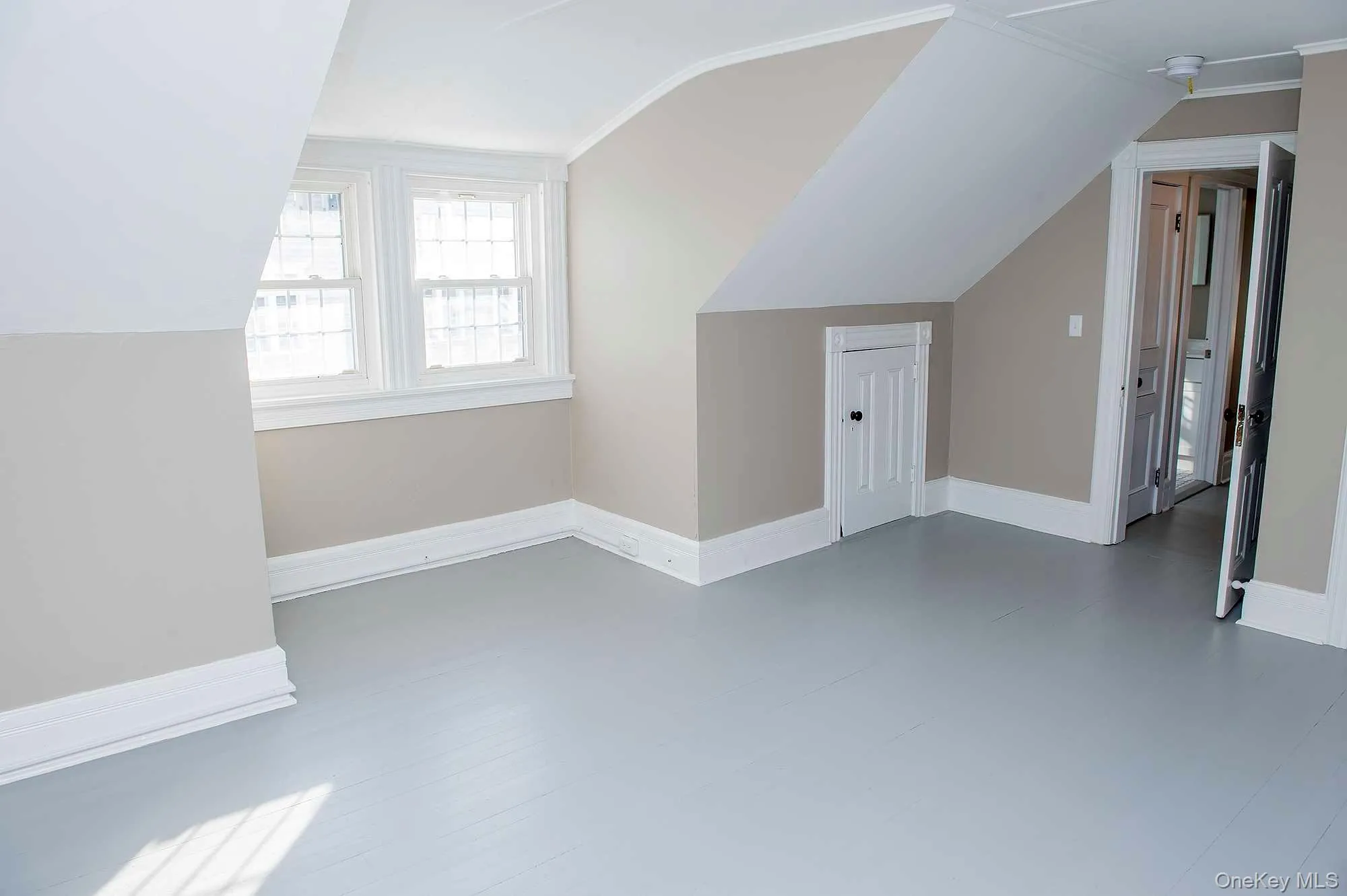 3212 FRANKLIN Avenue, Washington, NY, 2 Bedrooms Bedrooms, 5 Rooms Rooms,1 BathroomBathrooms,Residential Lease,For Rent,FRANKLIN,0,1052343 3212 FRANKLIN Avenue, Washington, NY, 2 Bedrooms Bedrooms, 5 Rooms Rooms,1 BathroomBathrooms,Residential Lease,For Rent,FRANKLIN,0,1052343