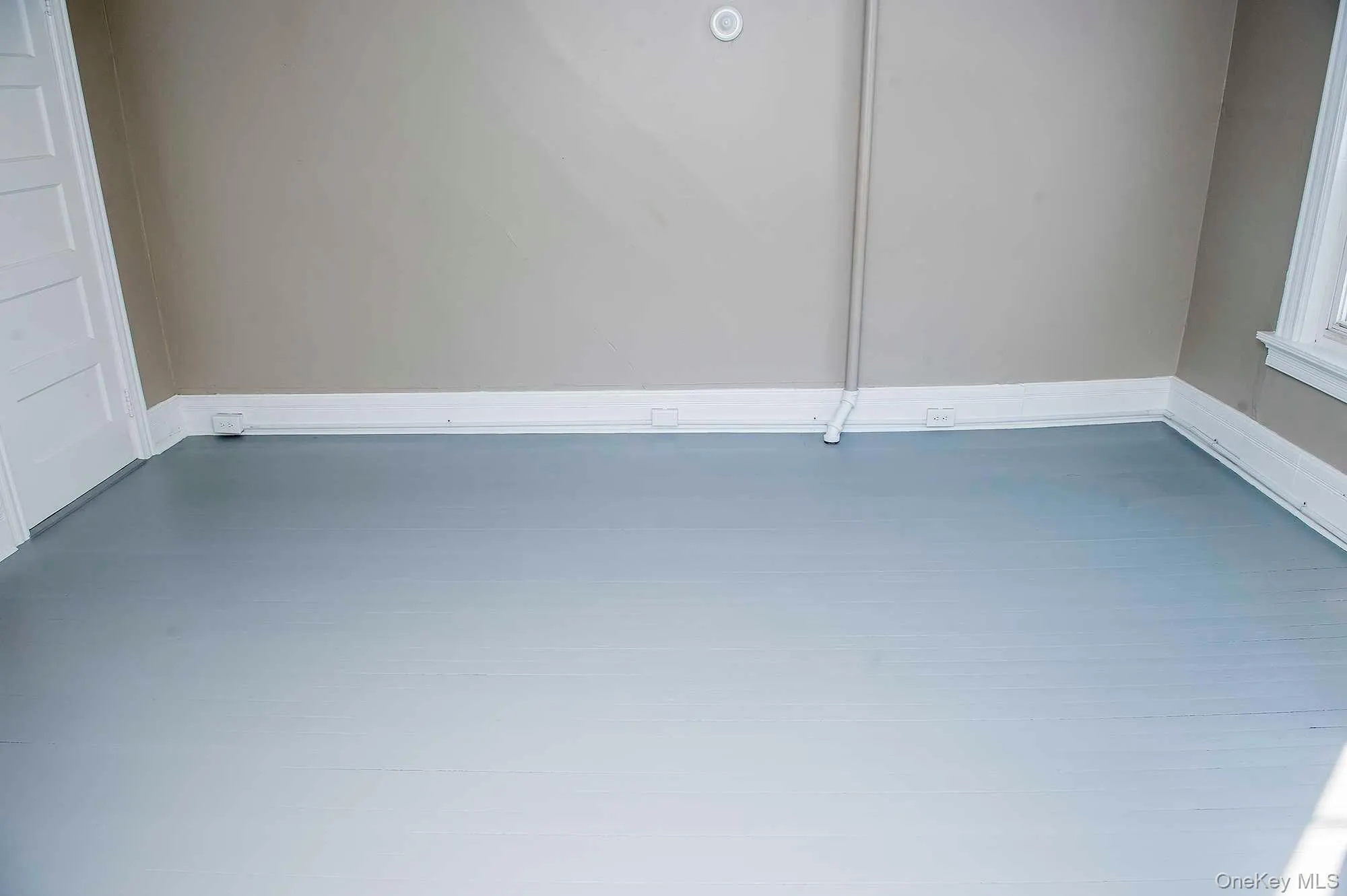 3212 FRANKLIN Avenue, Washington, NY, 2 Bedrooms Bedrooms, 5 Rooms Rooms,1 BathroomBathrooms,Residential Lease,For Rent,FRANKLIN,0,1052343 3212 FRANKLIN Avenue, Washington, NY, 2 Bedrooms Bedrooms, 5 Rooms Rooms,1 BathroomBathrooms,Residential Lease,For Rent,FRANKLIN,0,1052343