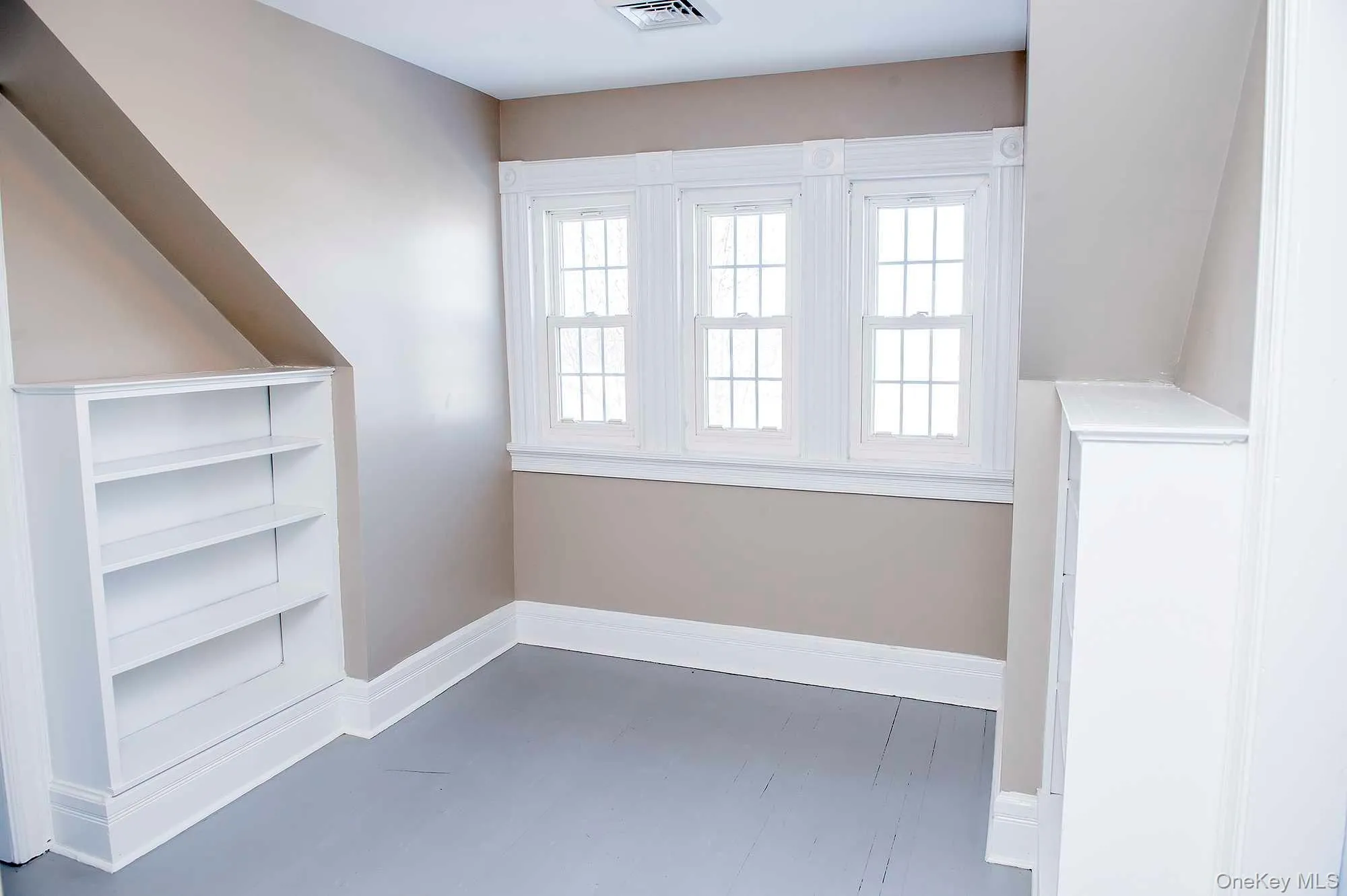 3212 FRANKLIN Avenue, Washington, NY, 2 Bedrooms Bedrooms, 5 Rooms Rooms,1 BathroomBathrooms,Residential Lease,For Rent,FRANKLIN,0,1052343 3212 FRANKLIN Avenue, Washington, NY, 2 Bedrooms Bedrooms, 5 Rooms Rooms,1 BathroomBathrooms,Residential Lease,For Rent,FRANKLIN,0,1052343