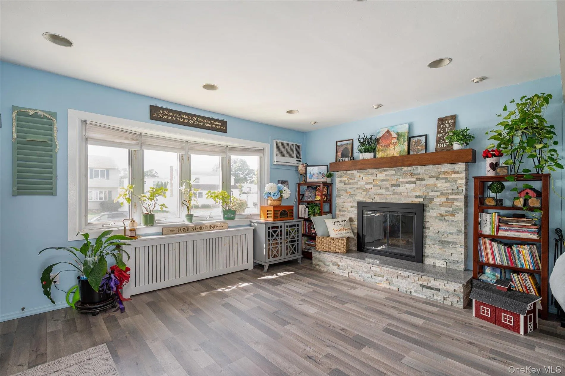 3117 Ward Lane, Hempstead, NY, 4 Bedrooms Bedrooms, 8 Rooms Rooms,1 BathroomBathrooms,Residential,For Rent,Ward,0,1052346 3117 Ward Lane, Hempstead, NY, 4 Bedrooms Bedrooms, 8 Rooms Rooms,1 BathroomBathrooms,Residential,For Rent,Ward,0,1052346