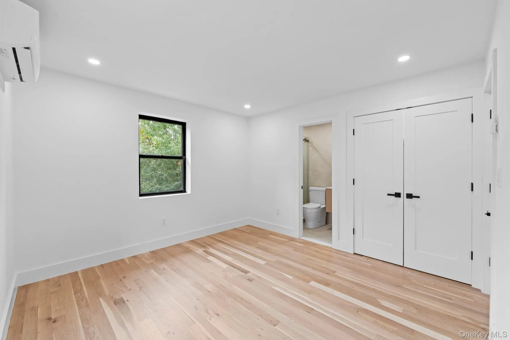 131 Arlington Avenue, New York, NY, 6 Bedrooms Bedrooms, 15 Rooms Rooms,5 BathroomsBathrooms,Residential,For Rent,Arlington,0,1052348 131 Arlington Avenue, New York, NY, 6 Bedrooms Bedrooms, 15 Rooms Rooms,5 BathroomsBathrooms,Residential,For Rent,Arlington,0,1052348
