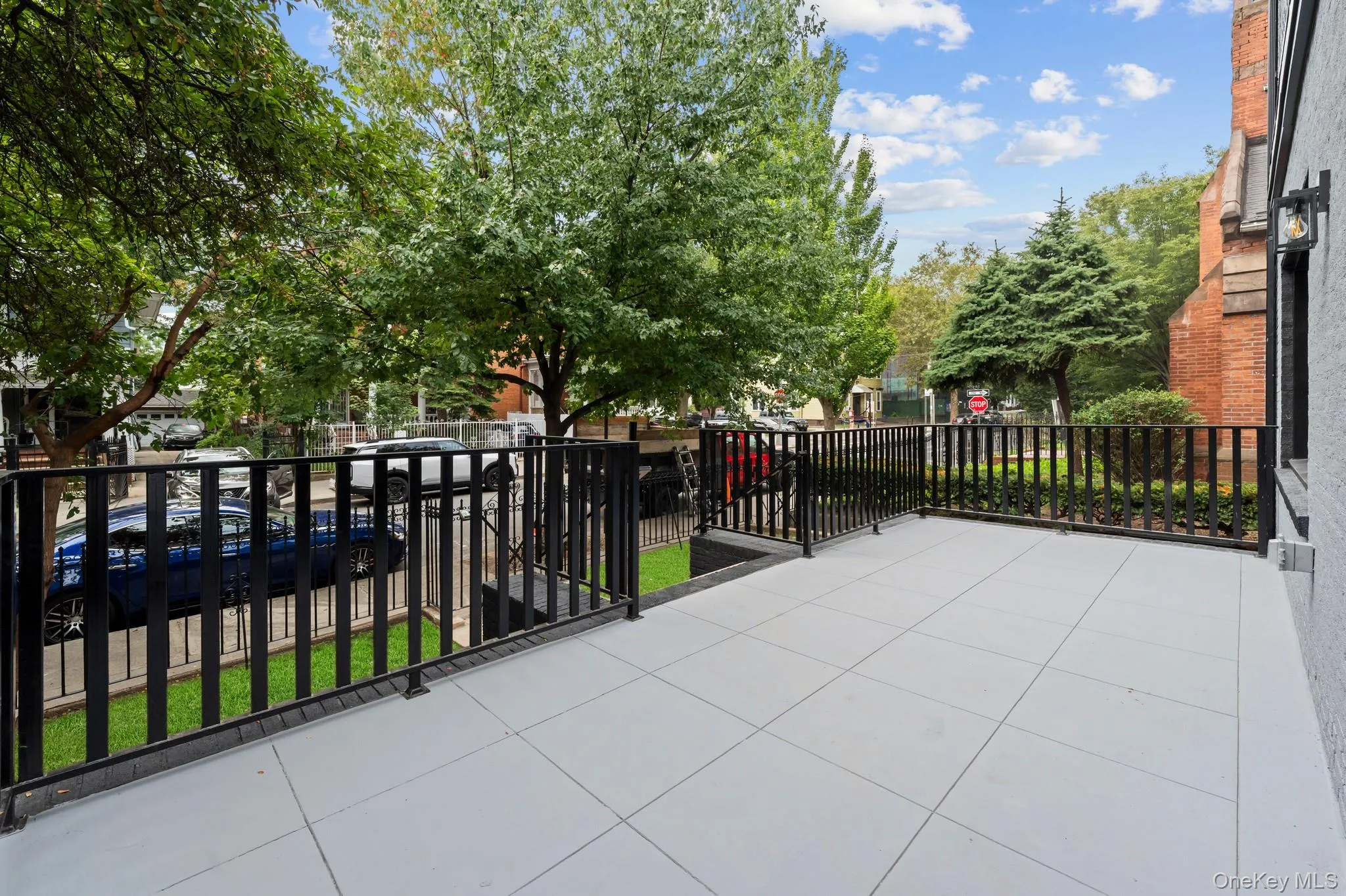 131 Arlington Avenue, New York, NY, 6 Bedrooms Bedrooms, 15 Rooms Rooms,5 BathroomsBathrooms,Residential,For Rent,Arlington,0,1052348 131 Arlington Avenue, New York, NY, 6 Bedrooms Bedrooms, 15 Rooms Rooms,5 BathroomsBathrooms,Residential,For Rent,Arlington,0,1052348