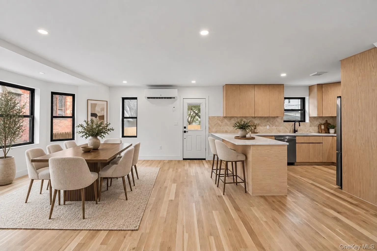 131 Arlington Avenue, New York, NY, 6 Bedrooms Bedrooms, 15 Rooms Rooms,5 BathroomsBathrooms,Residential,For Rent,Arlington,0,1052348 131 Arlington Avenue, New York, NY, 6 Bedrooms Bedrooms, 15 Rooms Rooms,5 BathroomsBathrooms,Residential,For Rent,Arlington,0,1052348