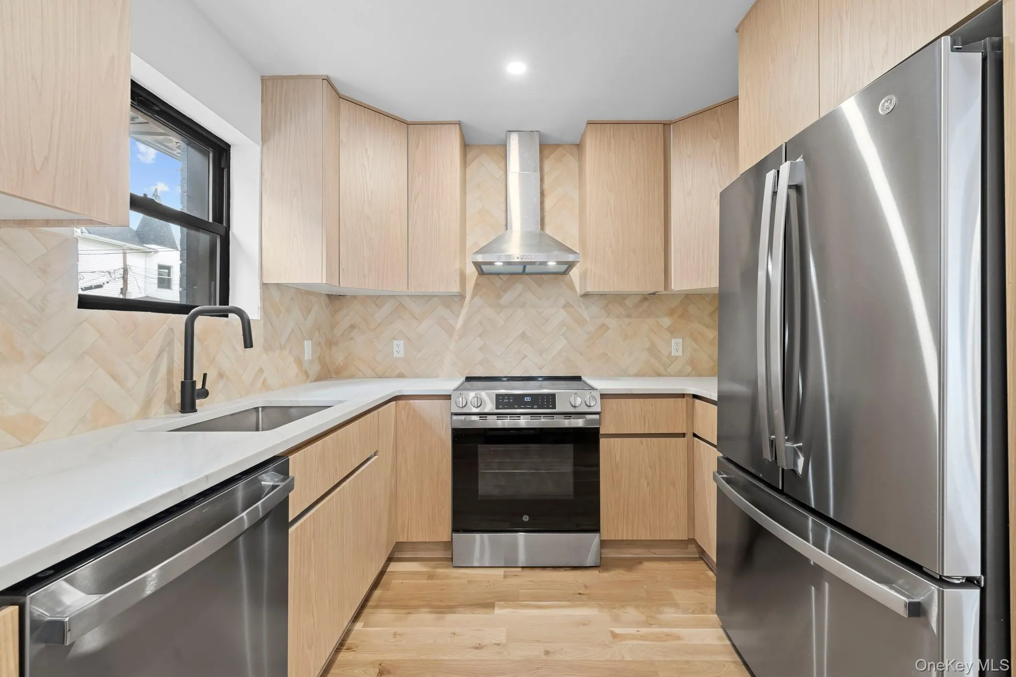 131 Arlington Avenue, New York, NY, 6 Bedrooms Bedrooms, 15 Rooms Rooms,5 BathroomsBathrooms,Residential,For Rent,Arlington,0,1052348 131 Arlington Avenue, New York, NY, 6 Bedrooms Bedrooms, 15 Rooms Rooms,5 BathroomsBathrooms,Residential,For Rent,Arlington,0,1052348
