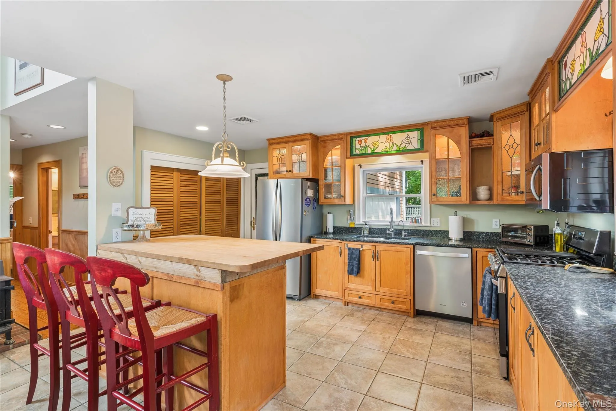 1745 Bayview Avenue, Southold, NY, 4 Bedrooms Bedrooms, 7 Rooms Rooms,2 BathroomsBathrooms,Residential Lease,For Rent,Bayview,0,1052349 1745 Bayview Avenue, Southold, NY, 4 Bedrooms Bedrooms, 7 Rooms Rooms,2 BathroomsBathrooms,Residential Lease,For Rent,Bayview,0,1052349