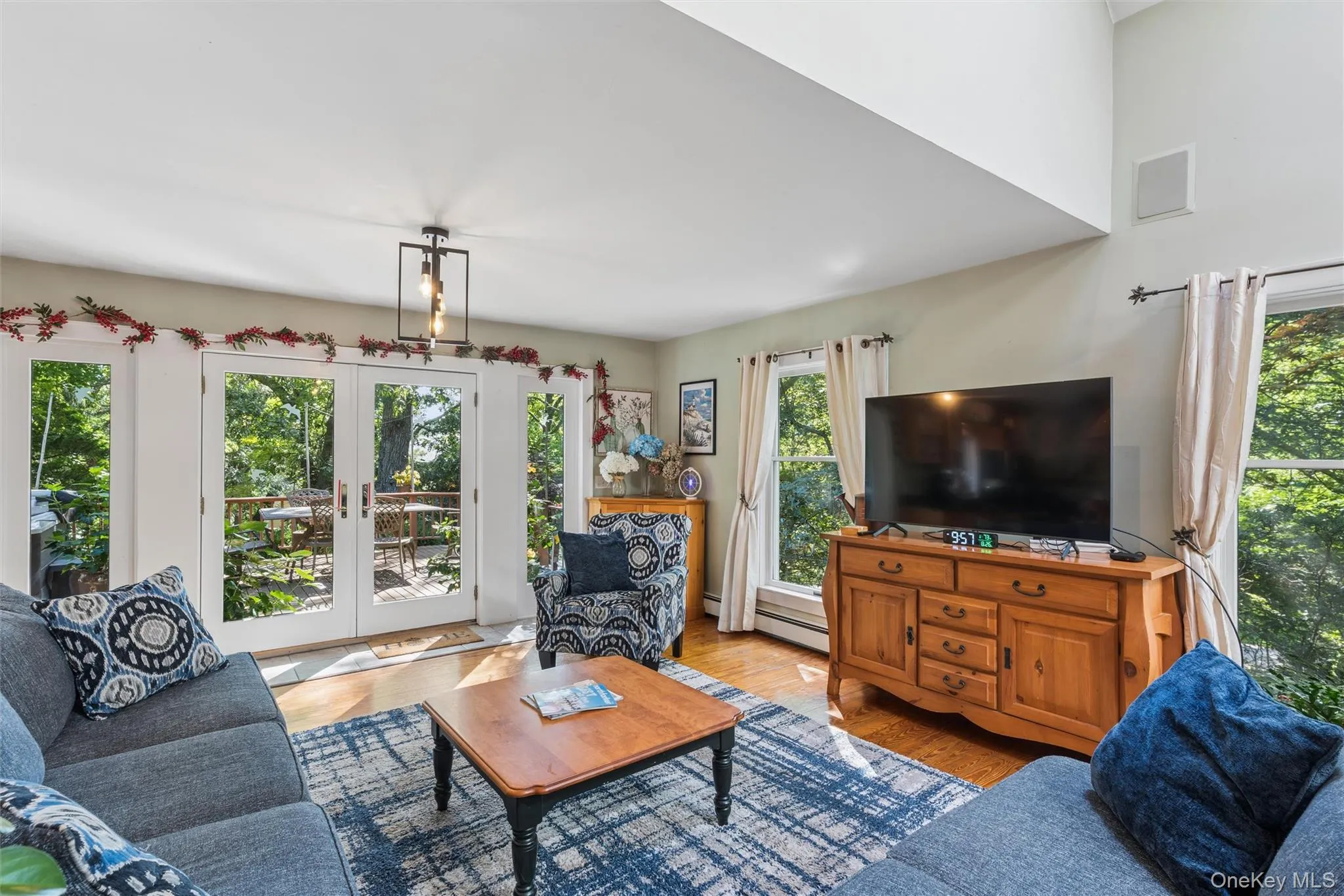 1745 Bayview Avenue, Southold, NY, 4 Bedrooms Bedrooms, 7 Rooms Rooms,2 BathroomsBathrooms,Residential Lease,For Rent,Bayview,0,1052349 1745 Bayview Avenue, Southold, NY, 4 Bedrooms Bedrooms, 7 Rooms Rooms,2 BathroomsBathrooms,Residential Lease,For Rent,Bayview,0,1052349
