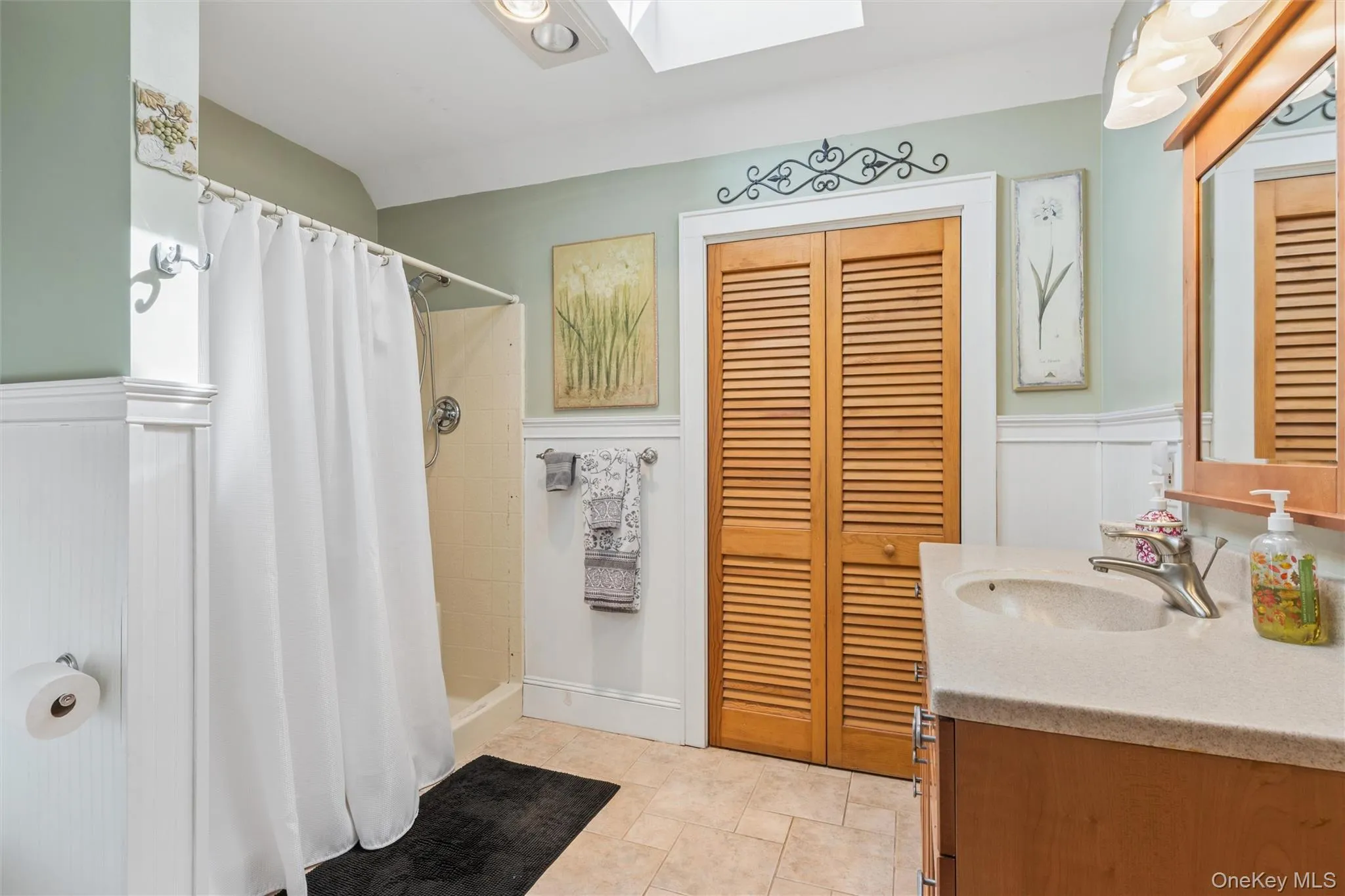 1745 Bayview Avenue, Southold, NY, 4 Bedrooms Bedrooms, 7 Rooms Rooms,2 BathroomsBathrooms,Residential Lease,For Rent,Bayview,0,1052349 1745 Bayview Avenue, Southold, NY, 4 Bedrooms Bedrooms, 7 Rooms Rooms,2 BathroomsBathrooms,Residential Lease,For Rent,Bayview,0,1052349