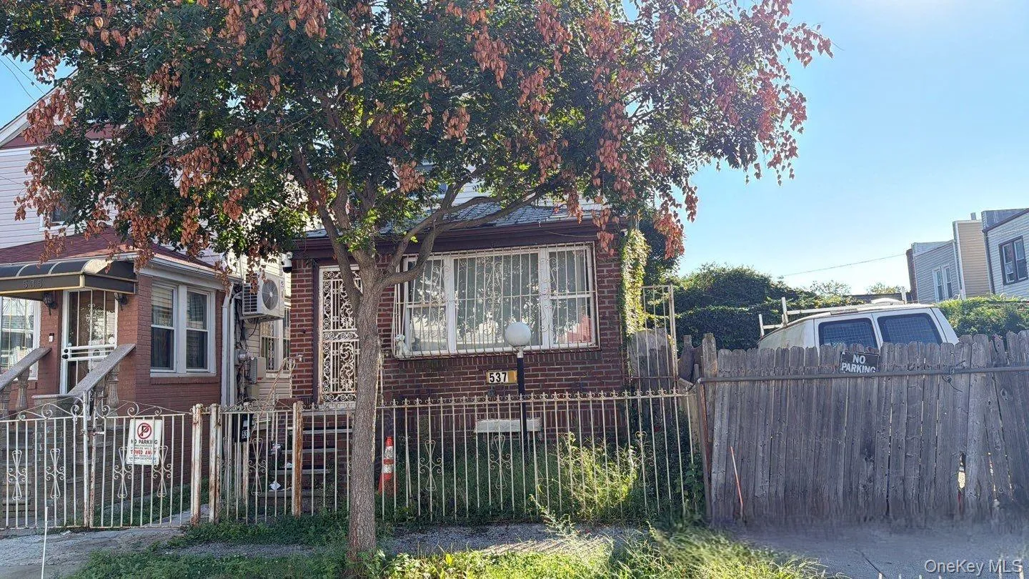 537 39th Street, New York, NY, 3 Bedrooms Bedrooms, 6 Rooms Rooms,1 BathroomBathrooms,Residential,For Rent,39th,0,1052353 537 39th Street, New York, NY, 3 Bedrooms Bedrooms, 6 Rooms Rooms,1 BathroomBathrooms,Residential,For Rent,39th,0,1052353