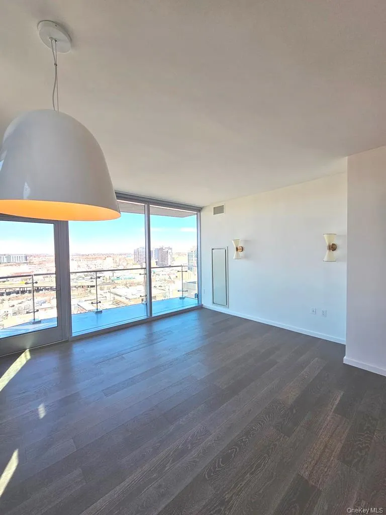 133-36 37th Avenue, New York, NY, 2 Bedrooms Bedrooms, 7 Rooms Rooms,2 BathroomsBathrooms,Residential Lease,For Rent,37th,0,1052357 133-36 37th Avenue, New York, NY, 2 Bedrooms Bedrooms, 7 Rooms Rooms,2 BathroomsBathrooms,Residential Lease,For Rent,37th,0,1052357