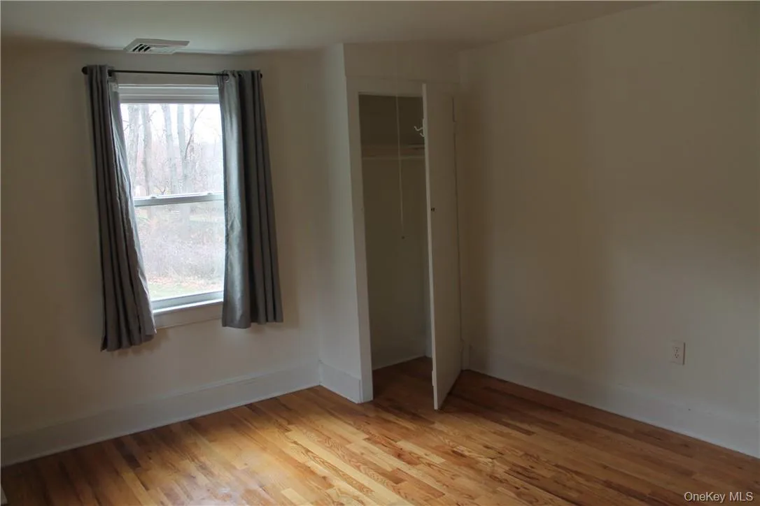 541 Angola Road, Cornwall, NY, 2 Bedroom Bedrooms, 6 Room Rooms,1 BathroomBathrooms,Residential Lease,For Rent,Angola,0,1052359 541 Angola Road, Cornwall, NY, 2 Bedroom Bedrooms, 6 Room Rooms,1 BathroomBathrooms,Residential Lease,For Rent,Angola,0,1052359