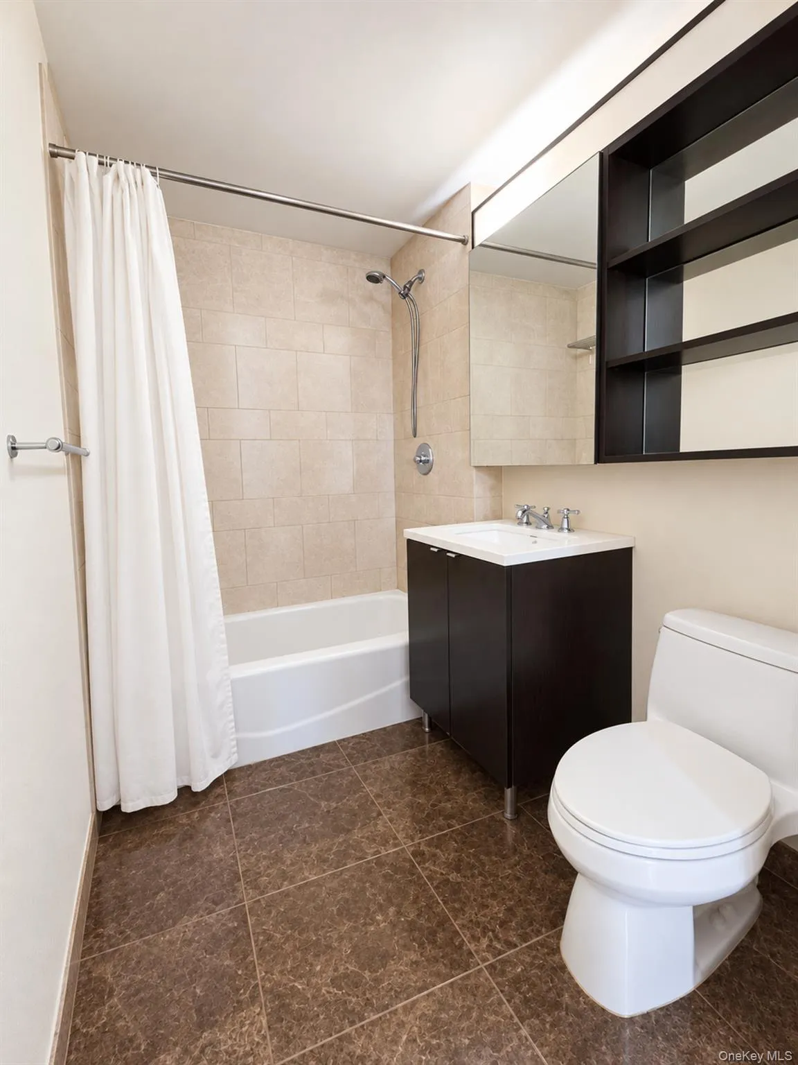 215 96th Street, New York, NY, 2 Rooms Rooms,1 BathroomBathrooms,Residential,For Rent,96th,0,1052360 215 96th Street, New York, NY, 2 Rooms Rooms,1 BathroomBathrooms,Residential,For Rent,96th,0,1052360