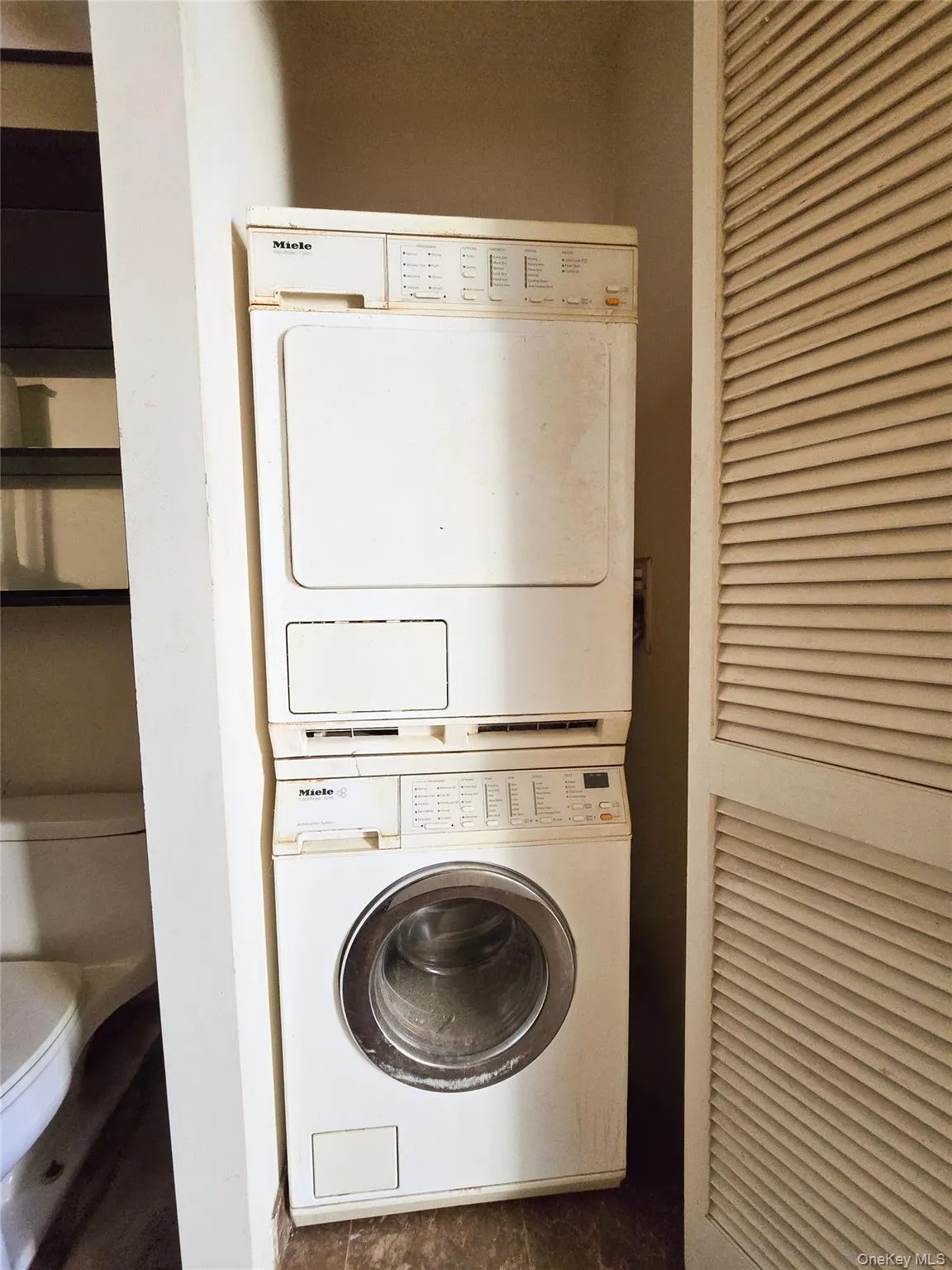 215 96th Street, New York, NY, 2 Rooms Rooms,1 BathroomBathrooms,Residential,For Rent,96th,0,1052360 215 96th Street, New York, NY, 2 Rooms Rooms,1 BathroomBathrooms,Residential,For Rent,96th,0,1052360