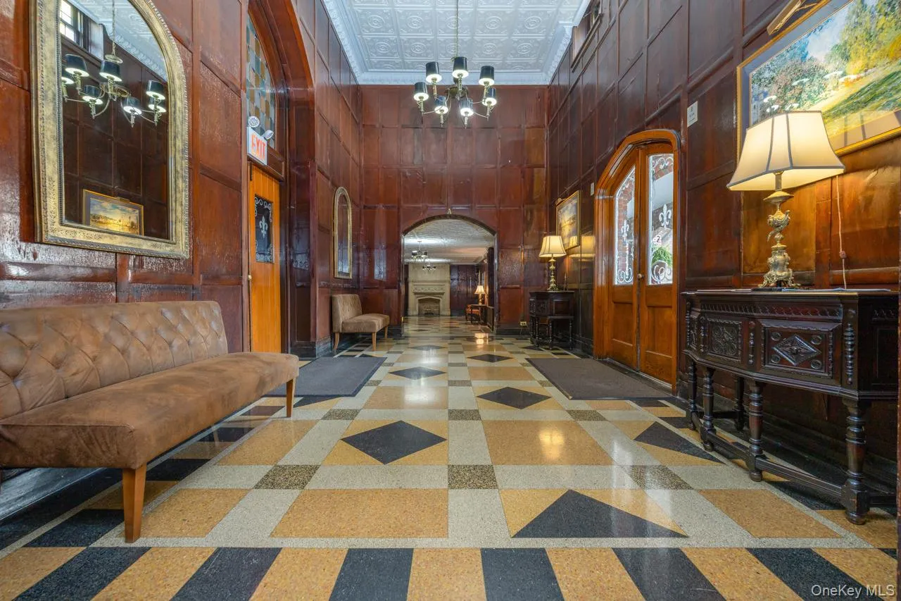 270 Bronxville Road, Yonkers, NY, 2 Rooms Rooms,1 BathroomBathrooms,Residential,For Rent,Bronxville,0,1052362 270 Bronxville Road, Yonkers, NY, 2 Rooms Rooms,1 BathroomBathrooms,Residential,For Rent,Bronxville,0,1052362