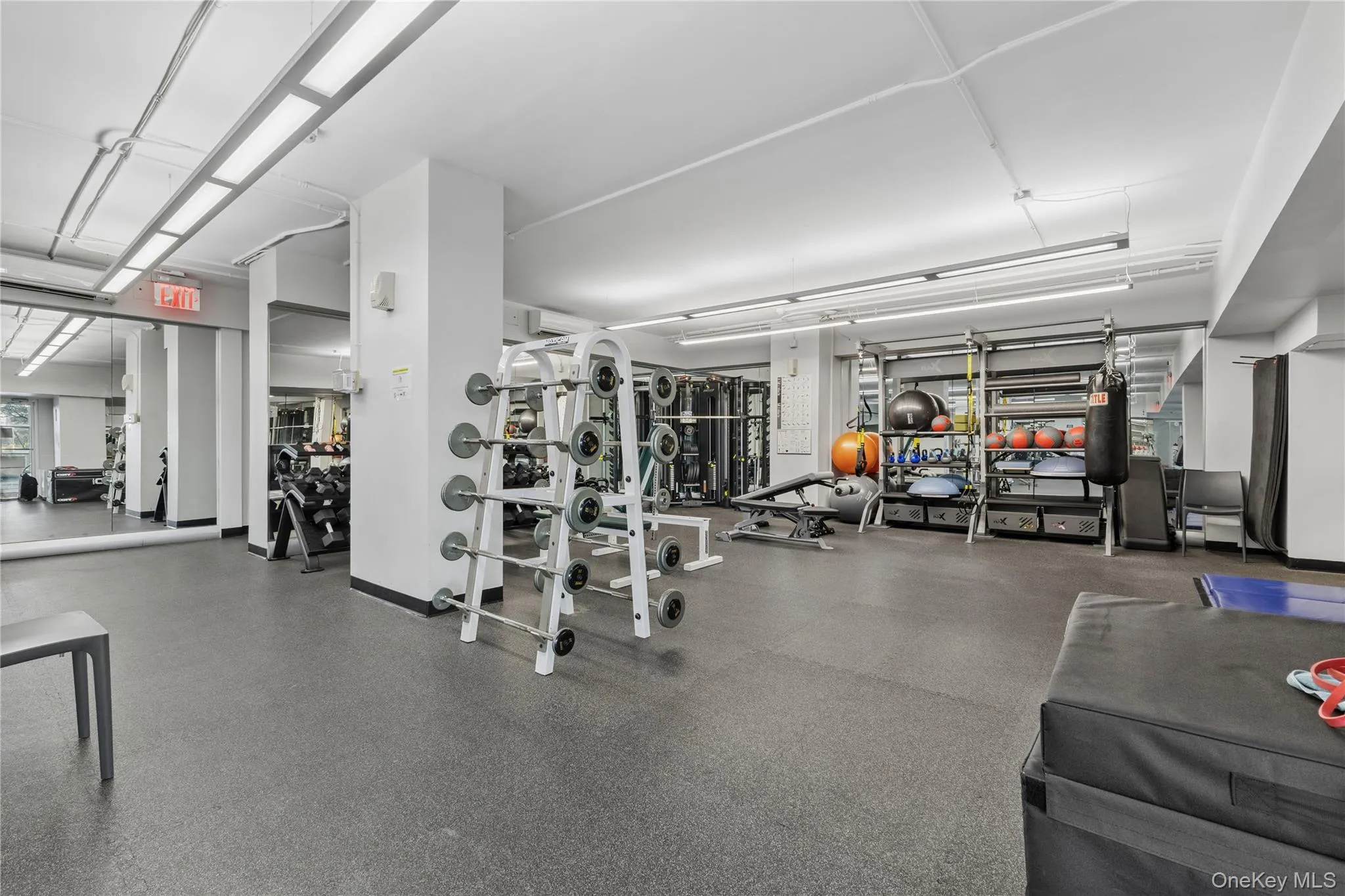 2500 Johnson Avenue, New York, NY, 2 Bedrooms Bedrooms, 5 Rooms Rooms,2 BathroomsBathrooms,Residential,For Rent,Johnson,0,1052365 2500 Johnson Avenue, New York, NY, 2 Bedrooms Bedrooms, 5 Rooms Rooms,2 BathroomsBathrooms,Residential,For Rent,Johnson,0,1052365