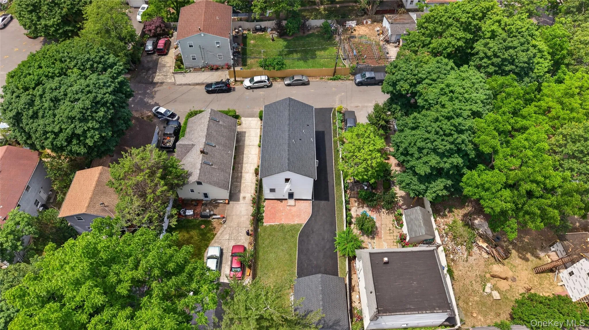 15 Grand Place, Huntington, NY, 5 Bedrooms Bedrooms, 10 Rooms Rooms,3 BathroomsBathrooms,Residential,For Rent,Grand,0,1052368 15 Grand Place, Huntington, NY, 5 Bedrooms Bedrooms, 10 Rooms Rooms,3 BathroomsBathrooms,Residential,For Rent,Grand,0,1052368