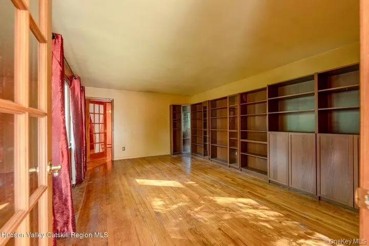120 Sherman Road, Kingston, NY, 3 Bedrooms Bedrooms, 5 Rooms Rooms,1 BathroomBathrooms,Residential,For Rent,Sherman,0,1052370 120 Sherman Road, Kingston, NY, 3 Bedrooms Bedrooms, 5 Rooms Rooms,1 BathroomBathrooms,Residential,For Rent,Sherman,0,1052370