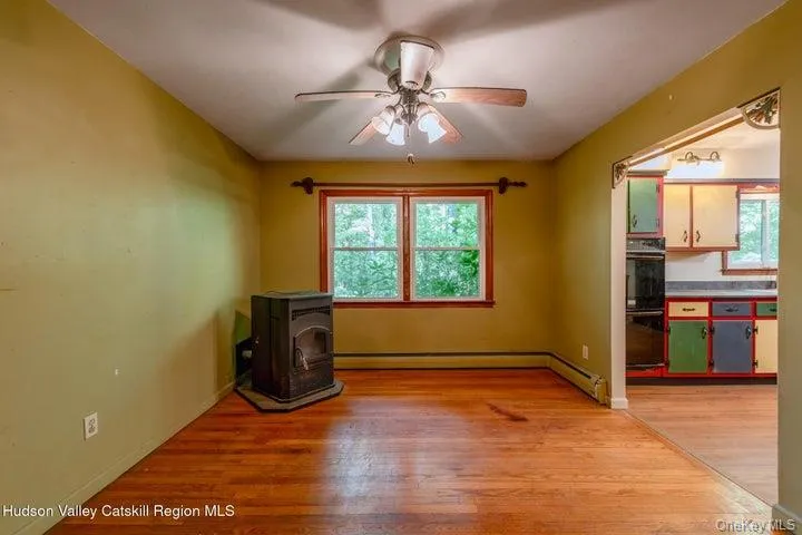 120 Sherman Road, Kingston, NY, 3 Bedrooms Bedrooms, 5 Rooms Rooms,1 BathroomBathrooms,Residential,For Rent,Sherman,0,1052370 120 Sherman Road, Kingston, NY, 3 Bedrooms Bedrooms, 5 Rooms Rooms,1 BathroomBathrooms,Residential,For Rent,Sherman,0,1052370