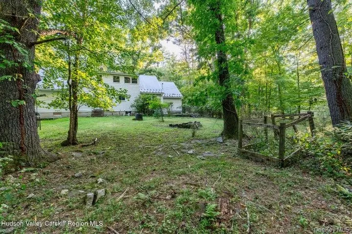 120 Sherman Road, Kingston, NY, 3 Bedrooms Bedrooms, 5 Rooms Rooms,1 BathroomBathrooms,Residential,For Rent,Sherman,0,1052370 120 Sherman Road, Kingston, NY, 3 Bedrooms Bedrooms, 5 Rooms Rooms,1 BathroomBathrooms,Residential,For Rent,Sherman,0,1052370