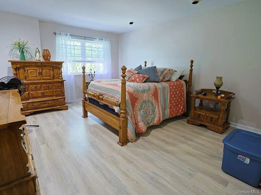 65 Jimal Drive, Middletown, NY, 2 Bedrooms Bedrooms, 6 Rooms Rooms,1 BathroomBathrooms,Residential,For Rent,Jimal,0,1052376 65 Jimal Drive, Middletown, NY, 2 Bedrooms Bedrooms, 6 Rooms Rooms,1 BathroomBathrooms,Residential,For Rent,Jimal,0,1052376