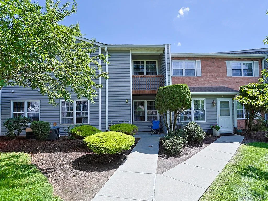 65 Jimal Drive, Middletown, NY, 2 Bedrooms Bedrooms, 6 Rooms Rooms,1 BathroomBathrooms,Residential,For Rent,Jimal,0,1052376 65 Jimal Drive, Middletown, NY, 2 Bedrooms Bedrooms, 6 Rooms Rooms,1 BathroomBathrooms,Residential,For Rent,Jimal,0,1052376