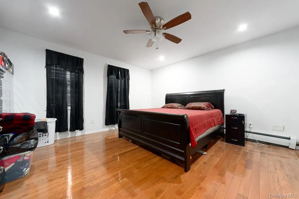 9917 215th Street, New York, NY, 4 Bedrooms Bedrooms, 7 Rooms Rooms,2 BathroomsBathrooms,Residential,For Rent,215th,0,1052377 9917 215th Street, New York, NY, 4 Bedrooms Bedrooms, 7 Rooms Rooms,2 BathroomsBathrooms,Residential,For Rent,215th,0,1052377