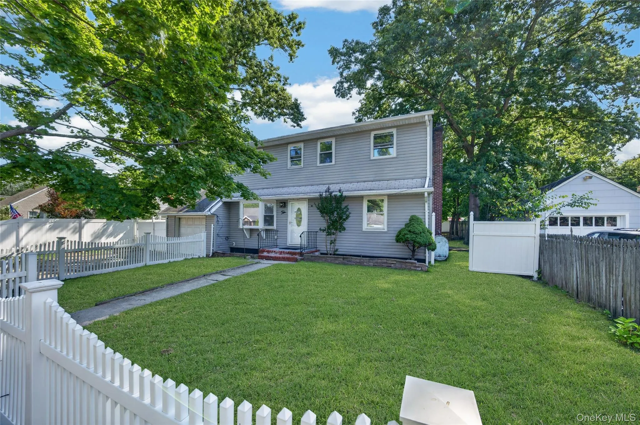10 Field Place, Huntington, NY, 4 Bedrooms Bedrooms, 8 Rooms Rooms,2 BathroomsBathrooms,Residential,For Rent,Field,0,1052383 10 Field Place, Huntington, NY, 4 Bedrooms Bedrooms, 8 Rooms Rooms,2 BathroomsBathrooms,Residential,For Rent,Field,0,1052383