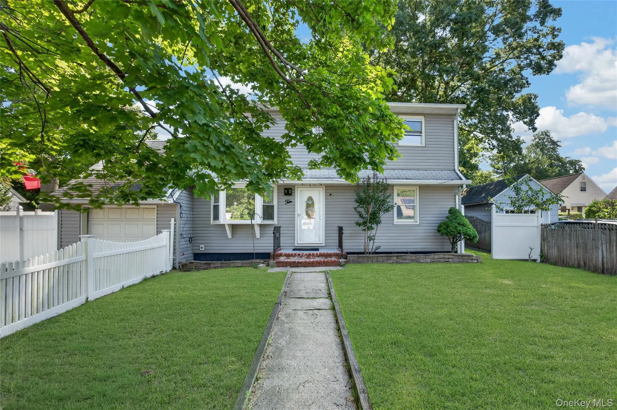 10 Field Place, Huntington, NY, 4 Bedrooms Bedrooms, 8 Rooms Rooms,2 BathroomsBathrooms,Residential,For Rent,Field,0,1052383 10 Field Place, Huntington, NY, 4 Bedrooms Bedrooms, 8 Rooms Rooms,2 BathroomsBathrooms,Residential,For Rent,Field,0,1052383