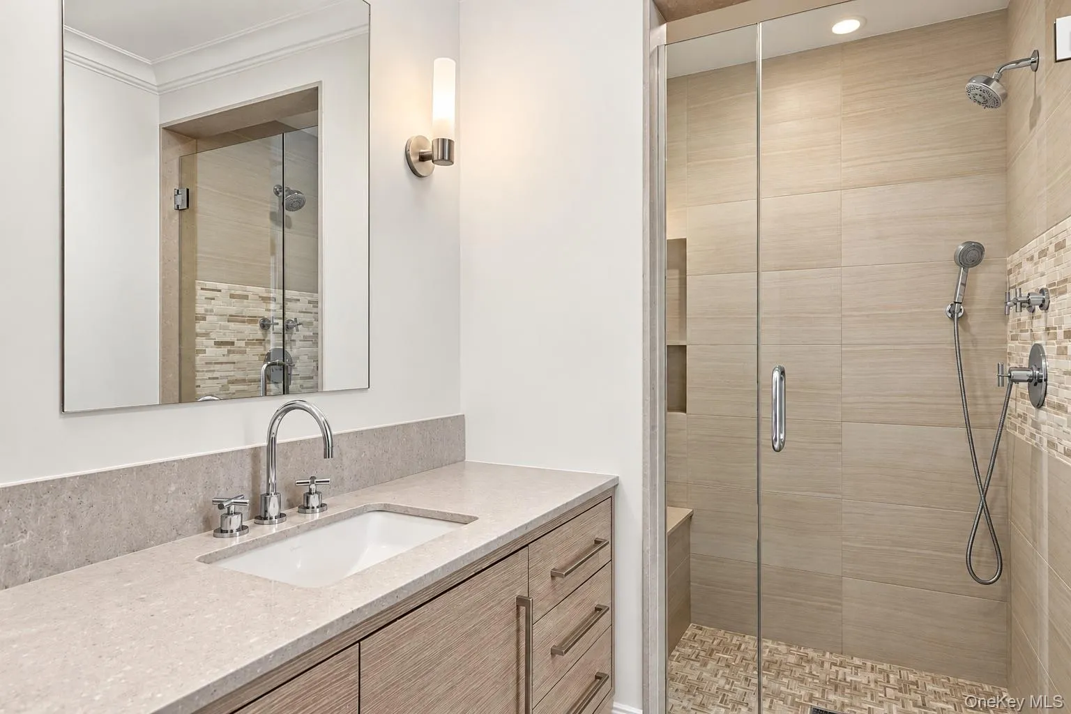 2 Hidden Pond Drive, Oyster Bay, NY, 7 Bedrooms Bedrooms, 15 Rooms Rooms,8 BathroomsBathrooms,Residential,For Rent,Hidden Pond,0,1052387 2 Hidden Pond Drive, Oyster Bay, NY, 7 Bedrooms Bedrooms, 15 Rooms Rooms,8 BathroomsBathrooms,Residential,For Rent,Hidden Pond,0,1052387