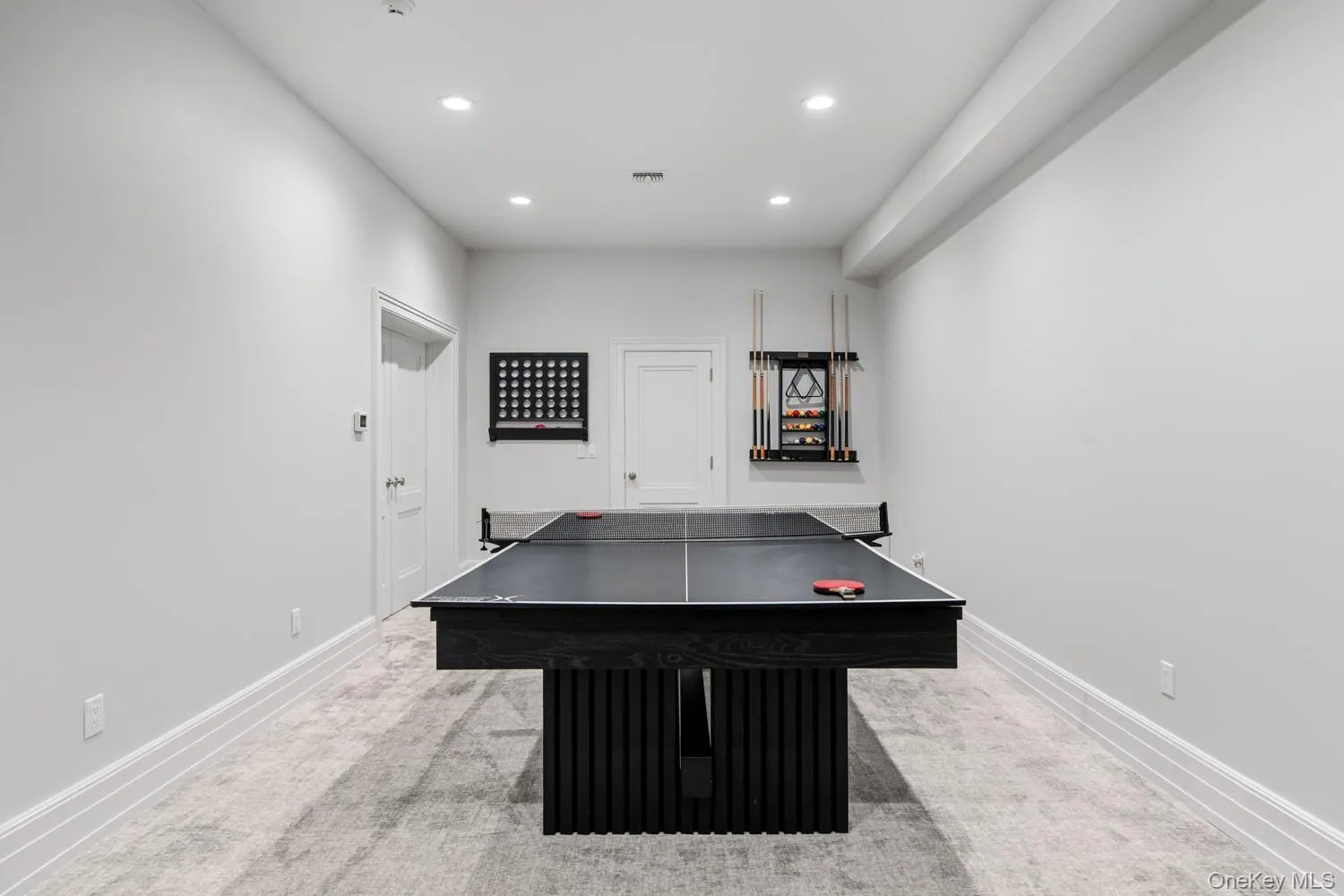 2 Hidden Pond Drive, Oyster Bay, NY, 7 Bedrooms Bedrooms, 15 Rooms Rooms,8 BathroomsBathrooms,Residential,For Rent,Hidden Pond,0,1052387 2 Hidden Pond Drive, Oyster Bay, NY, 7 Bedrooms Bedrooms, 15 Rooms Rooms,8 BathroomsBathrooms,Residential,For Rent,Hidden Pond,0,1052387